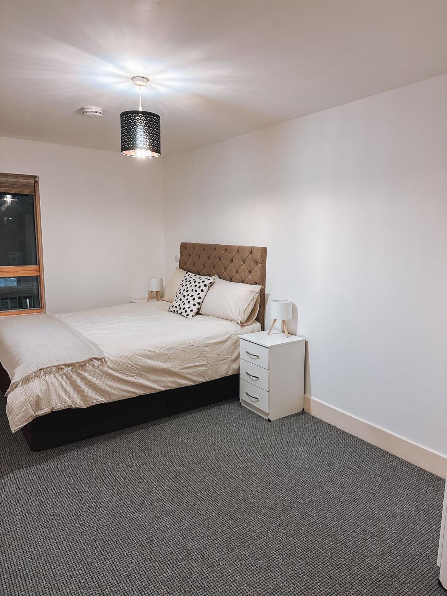Apartment Modern And Spacious 2 Bedroom Flat In Streatham